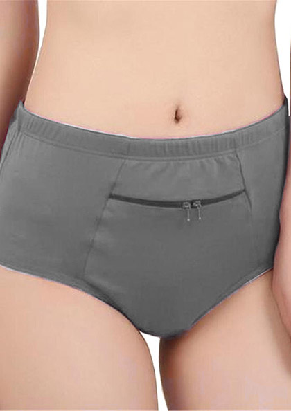 girl wearing Pocket Panty / Zipper Panty | Lovebird