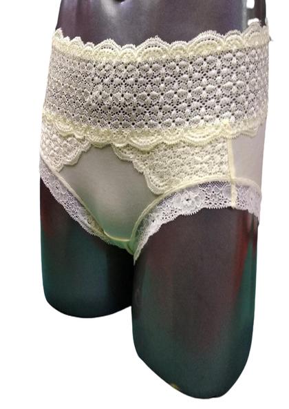 Buy Online P8080 SEXY LACY HIPSTER PANTY | Lovebird