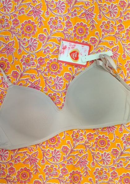 ELEGANT SOFT PADDED BRA bra 5 star review image