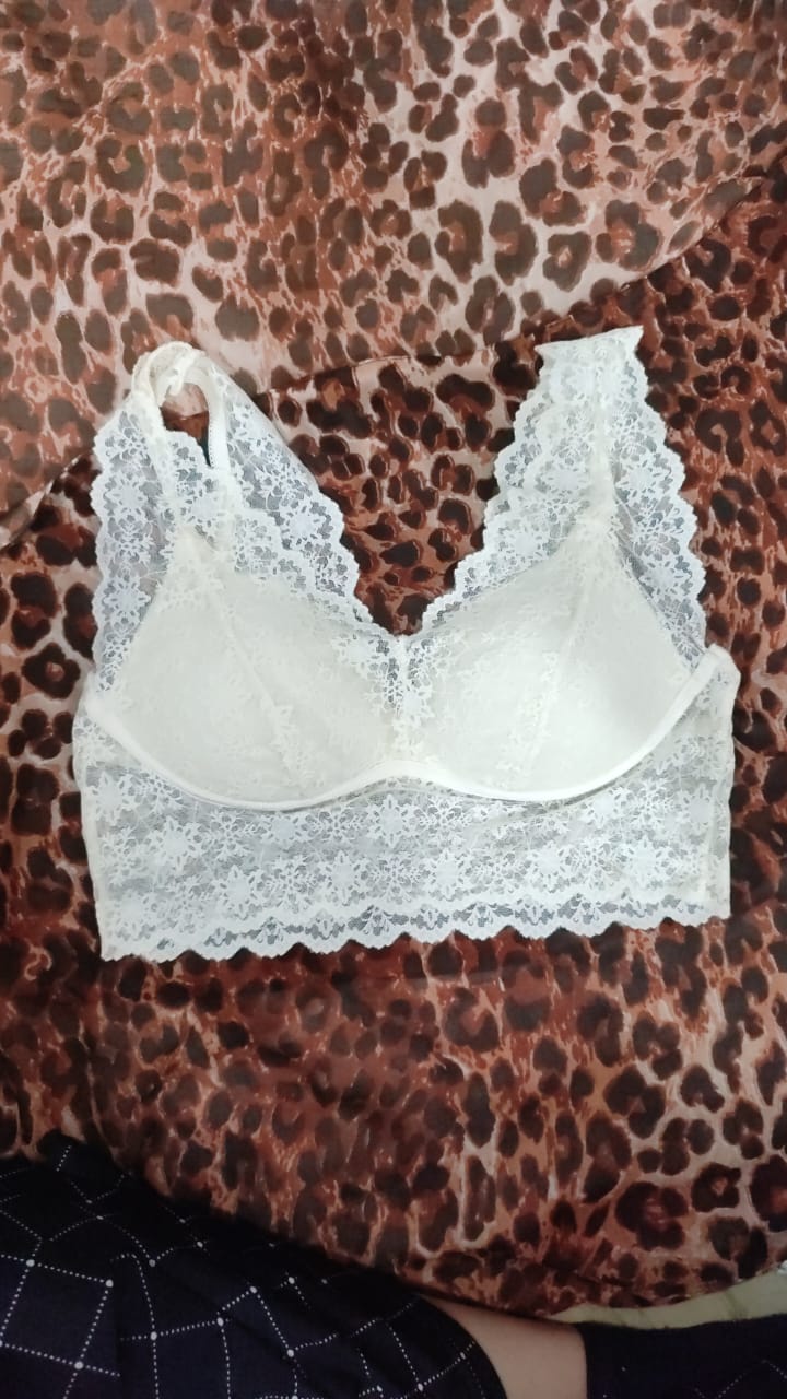 B681 BRALLETE TOP bra 5 star review image