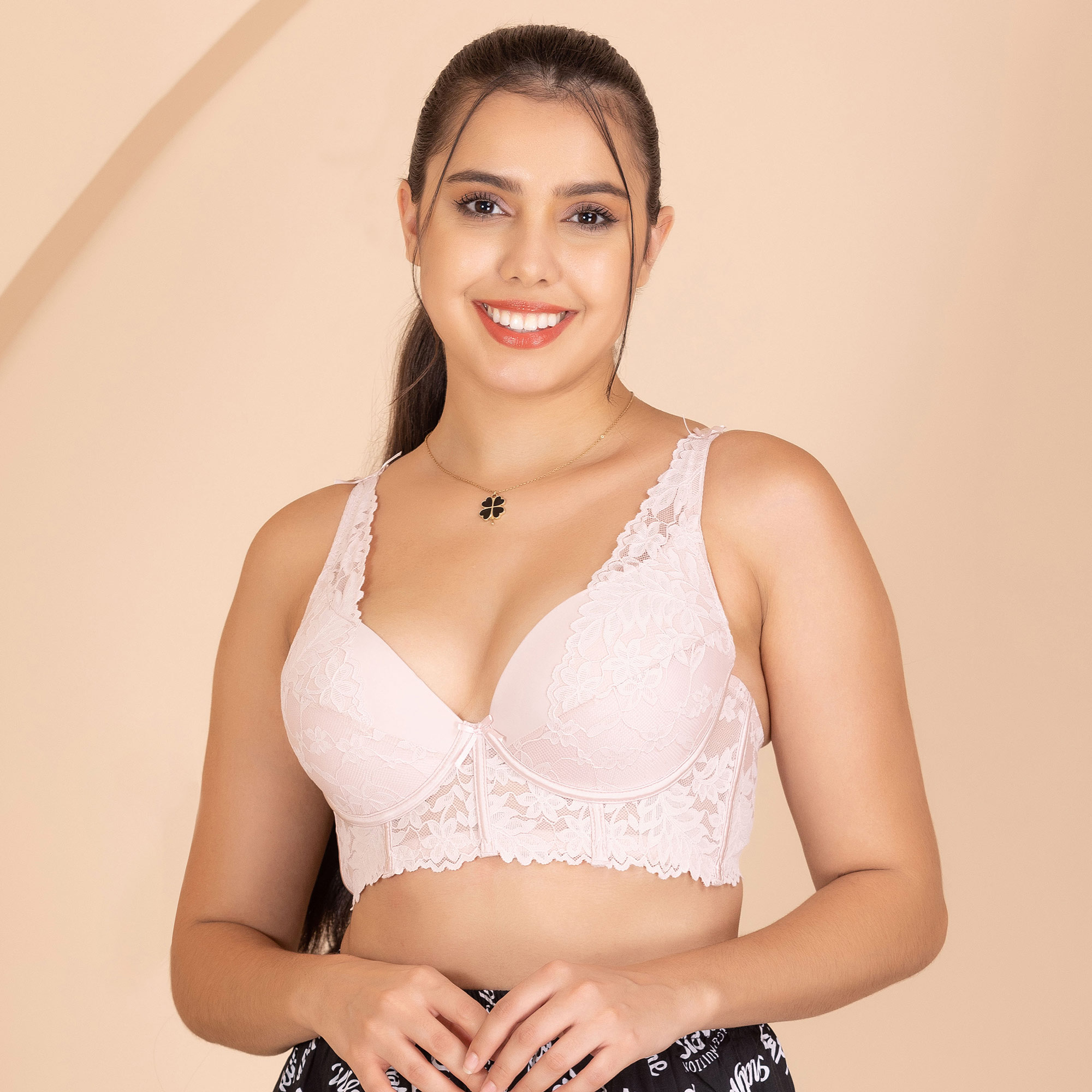 Women's soft bra & briefs SARI 30 32 34 36 Bahrain