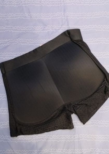 MAN PADDED SHORTS HIP ENHANCER bra 5 star review image