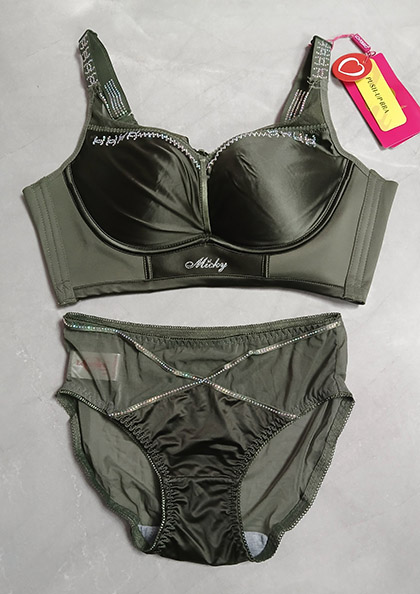 DIAMOND1 SAROSKI BRA PANTY SET