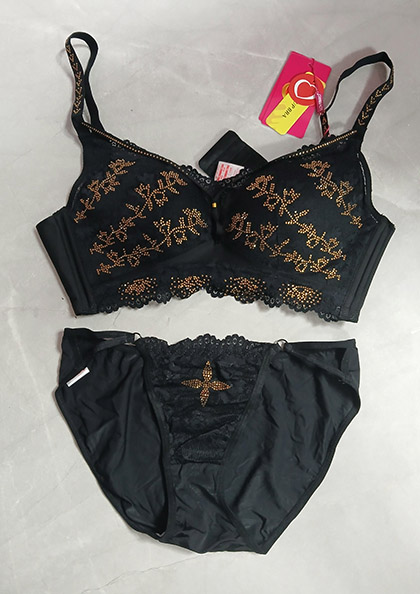 DIAMOND8 SAROSKI BRA PANTY SET