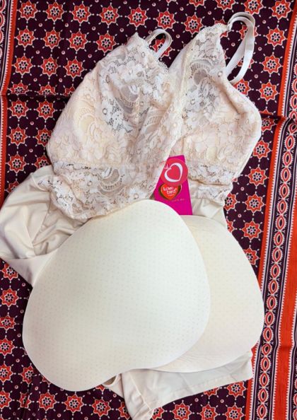 FULL BODY HIP ENHANCER LACE BODYSUIT bra 5 star review image