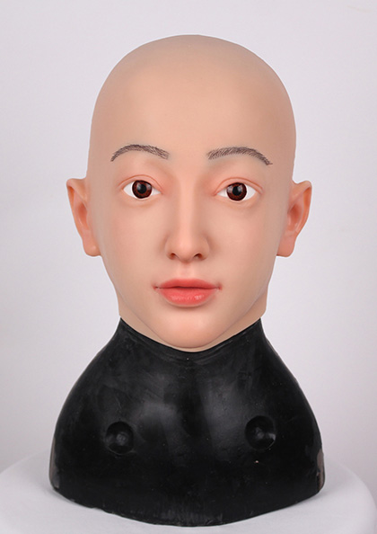 SILICONE FACE MASK WOMAN 4