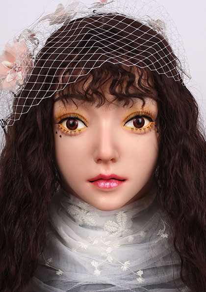 SILICONE FACE MASK WOMAN 6