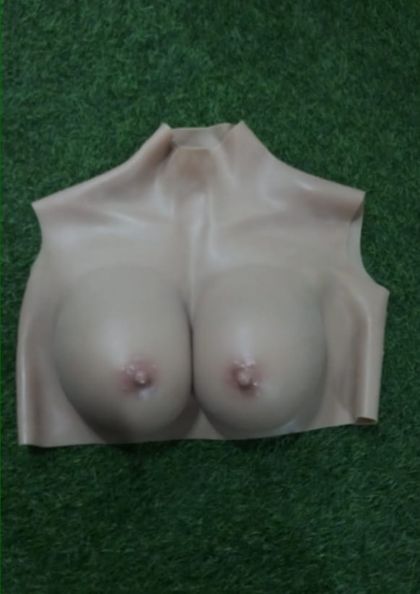 SILICONE ARTIFICIAL CHEST (FULL NECK) bra 5 star review image