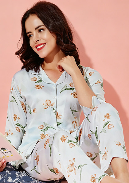 NS8882 RAYON SATIN FRONT OPEN NIGHT SUIT