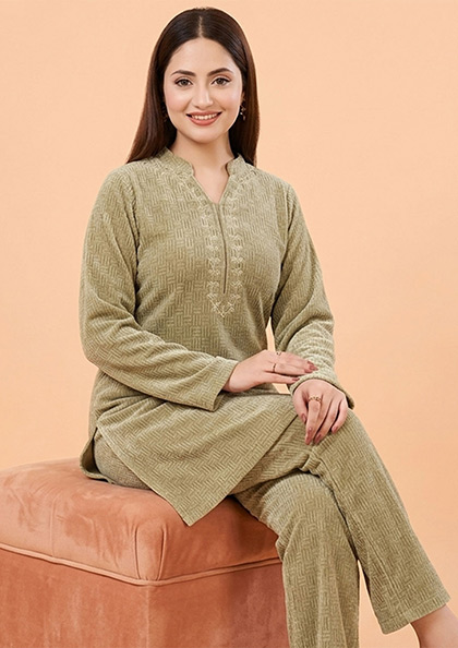 Buy Online LOVEBIRD Velv8802 Velvet Night Suit | Lovebird