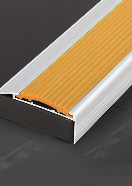 Buy Online Aluminum alloy17 L-shaped stair steps metal belt rubber strips anti-slip strips
