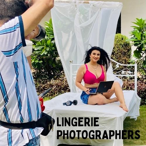 Male/Female Lingerie Shoot at Rs 450/piece in New Delhi